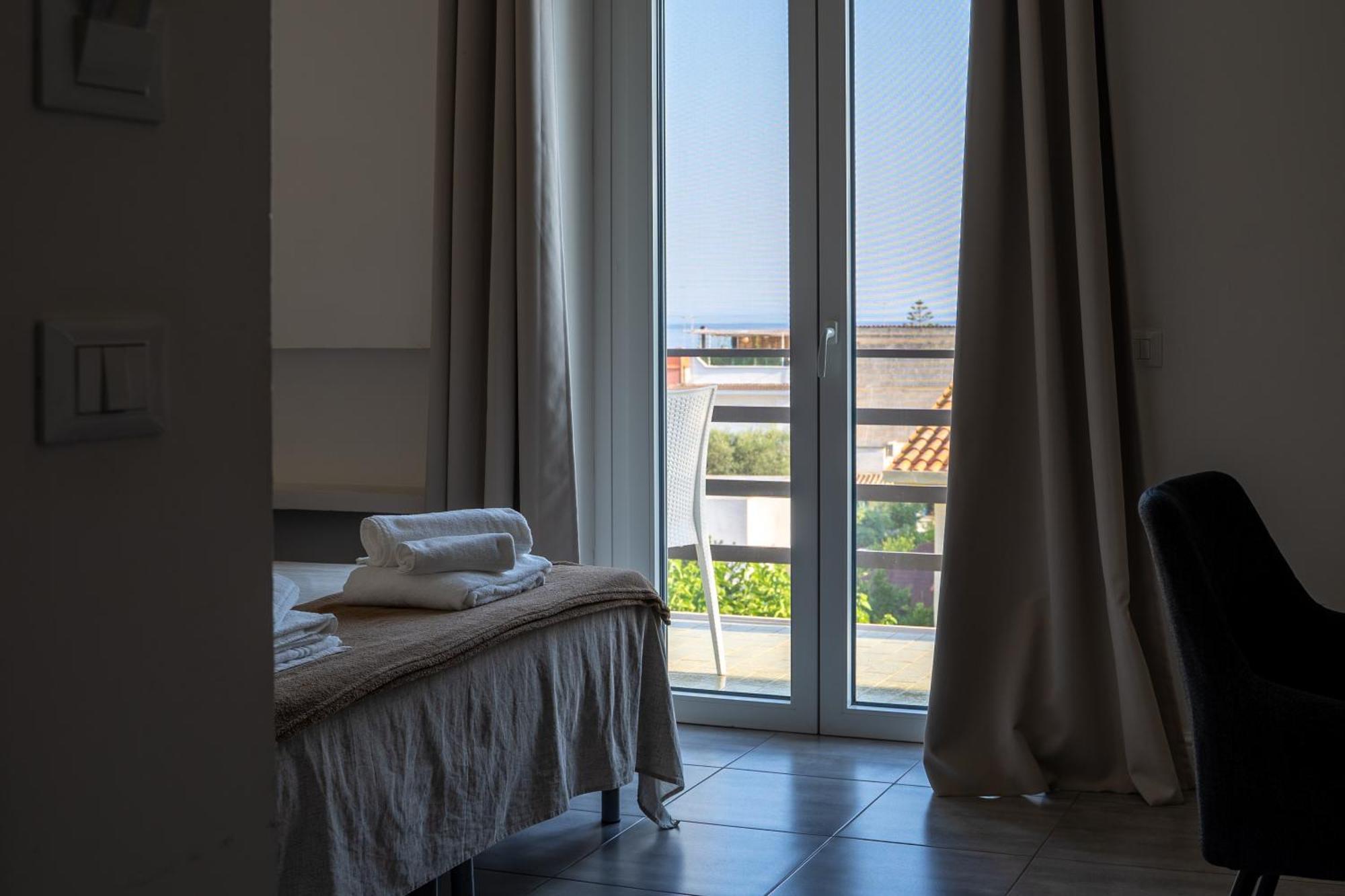 Villa Angela Suite Taranto Exterior foto